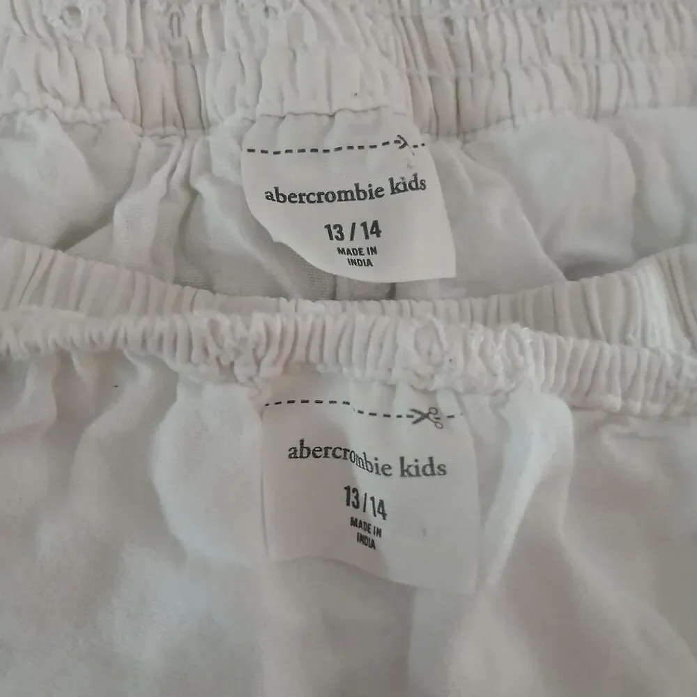 Abercrombie kids white eyelet top skirt set with smocked waist 13/14 coastal